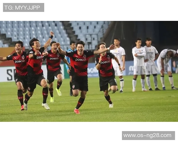 光州足球队迎战全北现代队争夺联赛冠军荣耀的激烈对决 光州足球队迎战全北现代队争夺联赛冠军荣耀的激烈对决